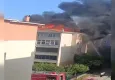 5 katlı binanın çatısında feci yangın