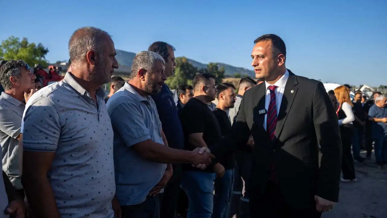 Başkan Ömer Eşki’den personele bayram ziyareti haberinin görseli