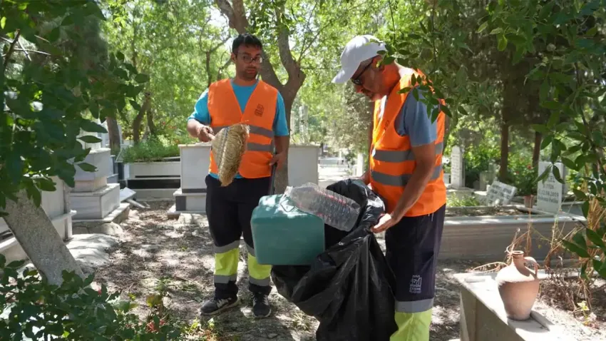 Çeşme Belediyesi’nden bayram için tam hazırlık