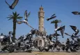 İzmir'de kent merkezi kuşlara kaldı