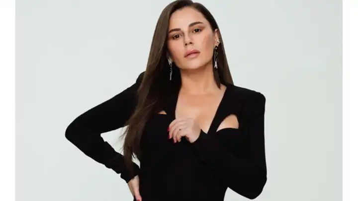 Merve Özbey 7 Haziran’da sevenlerinin karşısında 