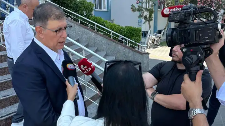 Başkan Tugay'dan Ferdi Zeyrek açıklaması: İyiye gidiyor