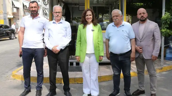 Başkan Ünsal, bayramda taksicileri unutmadı