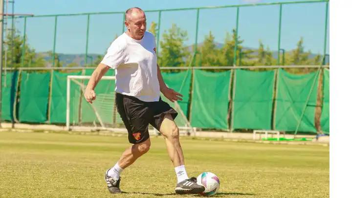 Stanimir Stoilov sezonu değerlendirdi: İyi iş çıkardık
