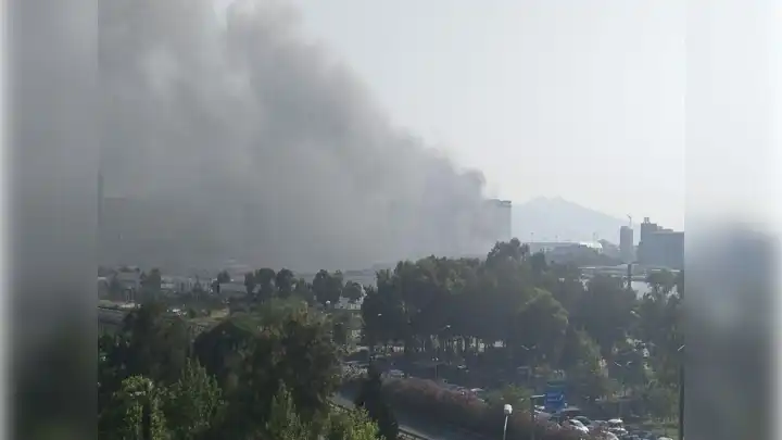 İzmir'in kalbinde korkutan yangın!