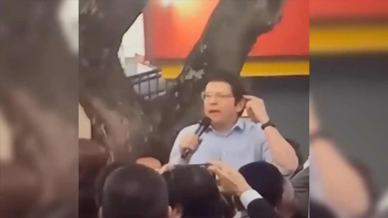Kolombiya'da cumhurbaşkanı adayına silahlı saldırı: Senatör Uribe ağır yaralandı haberinin görseli