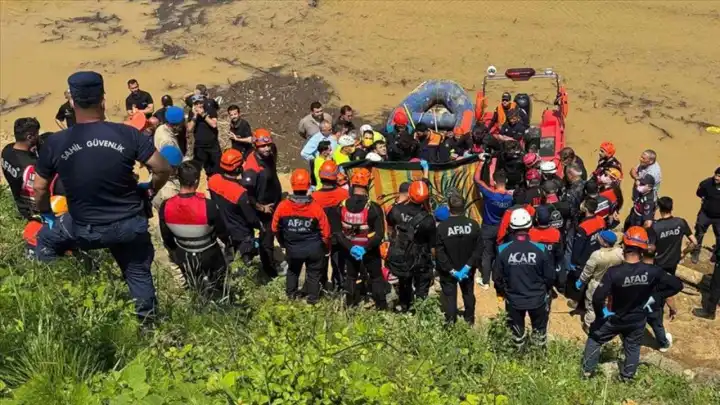 Trabzon'da selde kaybolan kişinin cansız bedeni 5 gün sonra bulundu