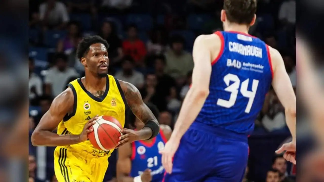 Fenerbahçe Beko ilk finalist oldu haberinin görseli