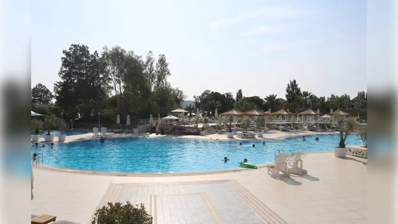 Bayramda oteller doldu taştı haberinin görseli