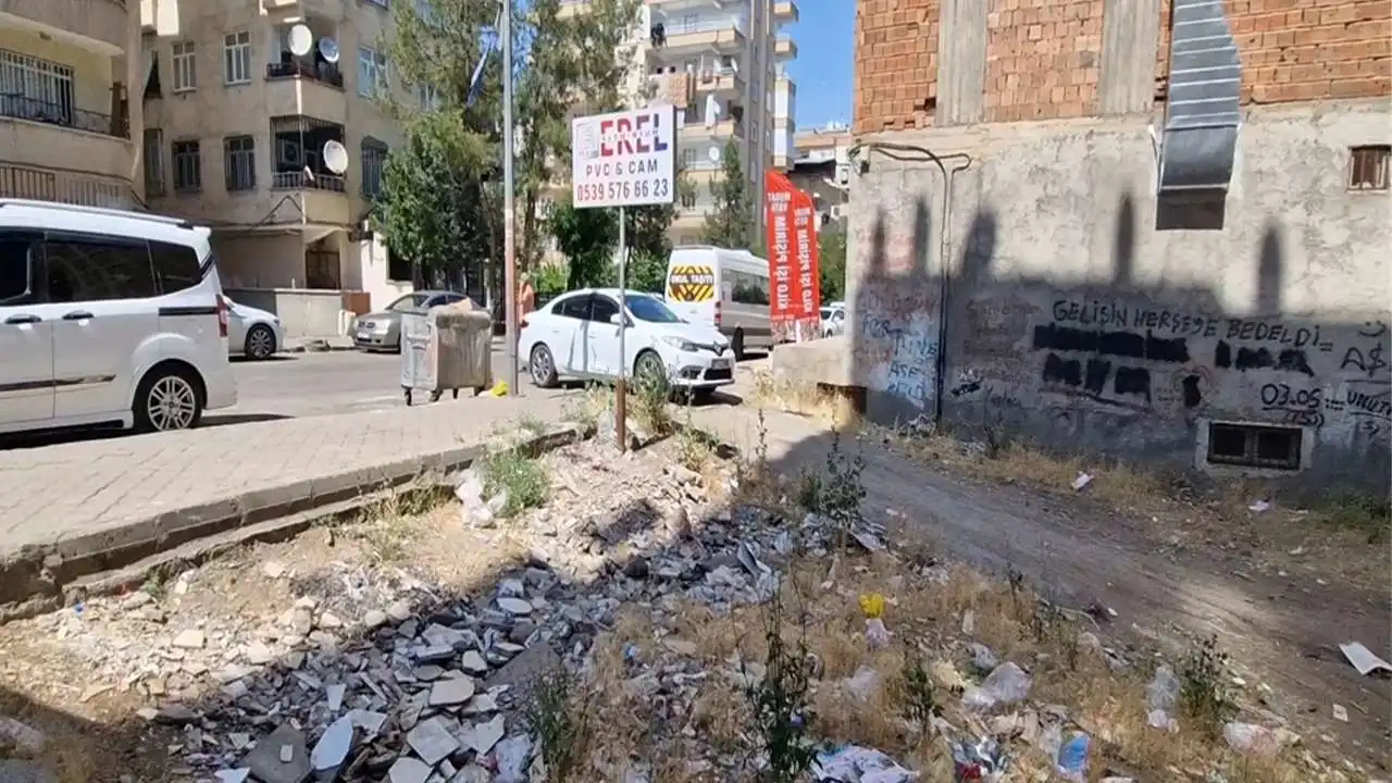 Eski çalışanının tabancayla vurduğu eczacı hayatını kaybetti! haberinin görseli