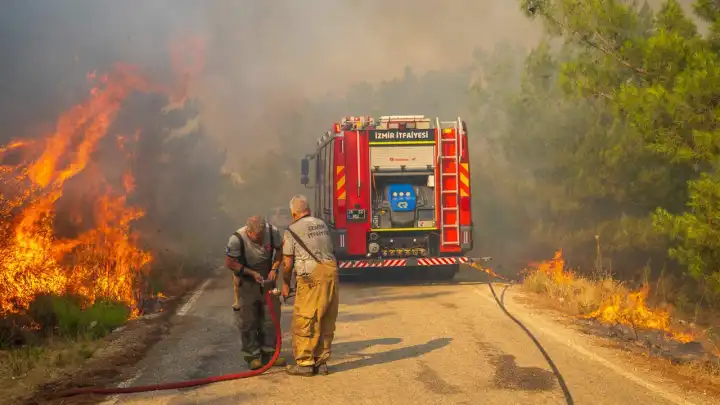 İzmir'de yangın önleme ve müdahale süreci Dijitalleşiyor