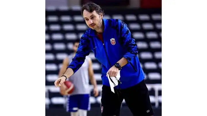 Petkimspor’da Özhan Çıvgın dönemi başladı