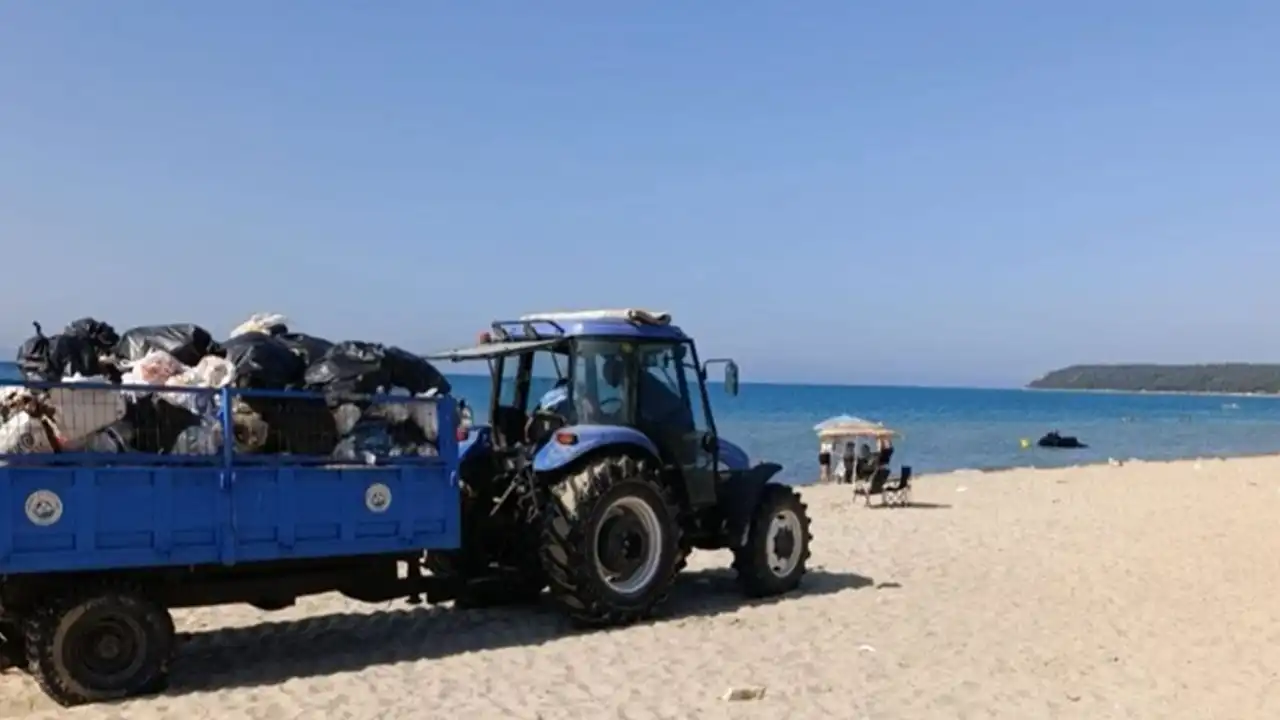 Saros Körfezi'nde 200 ton çöp toplandı! haberinin görseli