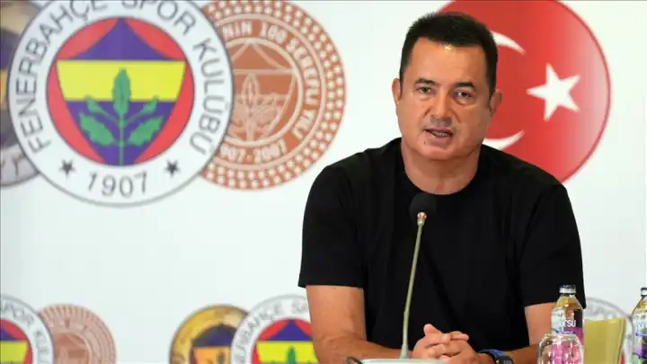 Acun Ilıcalı, Fenerbahçe'deki görevinden ayrıldı