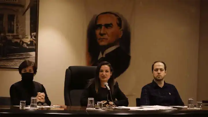 Sanatçılara İmamoğlu ambargosu iddiası: Bir tepki de Sengel’den geldi! 