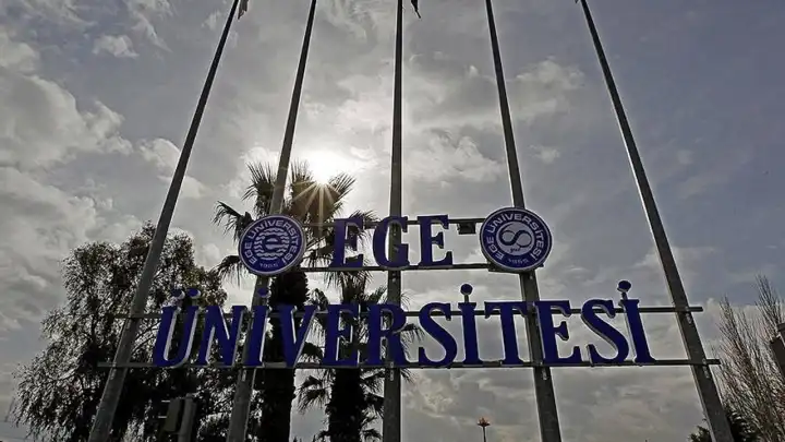 Ege Üniversitesi’nde mobbing iddiaları gündemden düşmüyor
