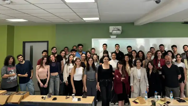 Feast İzmir Ekonomi Üniversitesi ile yaratıcılığı desteklemeye devam ediyor