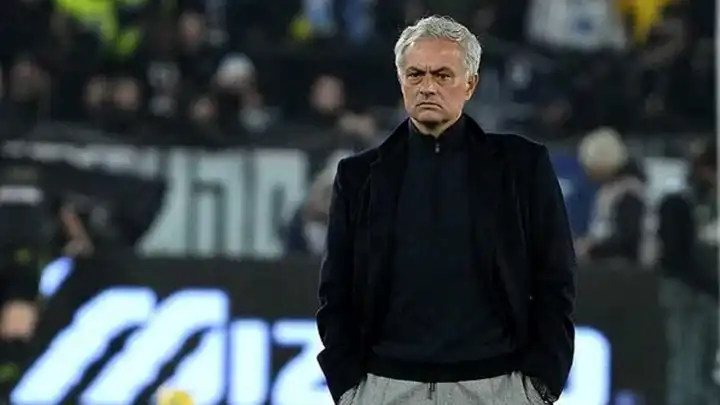 Fenerbahçe Mourinho hakkında karar verdi!