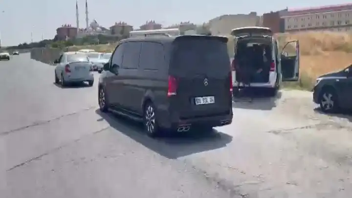Kılıçdaroğlu Ekrem İmamoğlu'nu ziyaret etti