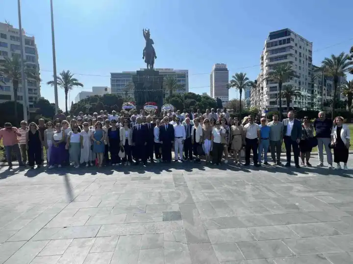 Mali Müşavirlerin 36. yılı Cumhuriyet Meydanı’nda kutlandı