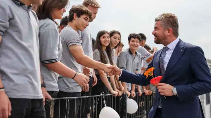 Buca Belediyesi’nden 15 bin öğrenciye ücretsiz eğitim desteği