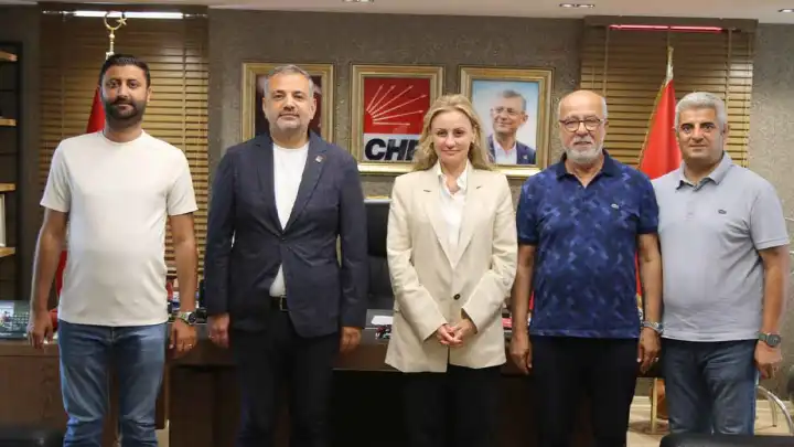 CHP İzmir İl Başkanlığı’nda Ösen’den birliktelik mesajı