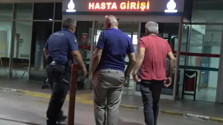 İzmir haber: Havalandırmadan ruhsatsız silah çıktı, 3 kişi gözaltında