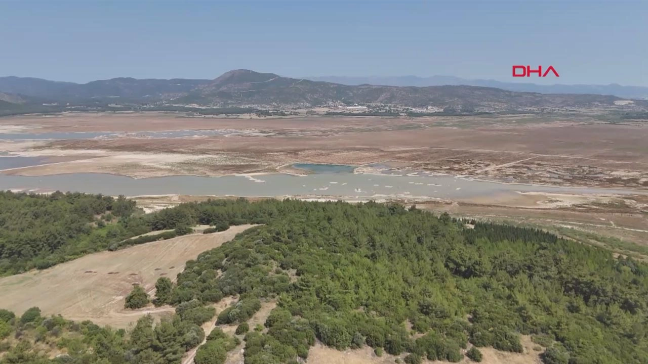 Tahtalı Barajı’ndaki son durum endişe verici başlıklı video haberin görseli