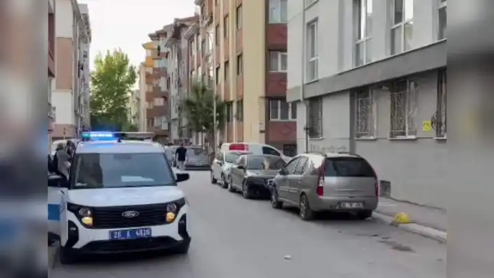 10 gündür haber alınamıyordu: Evinde ölü bulundu