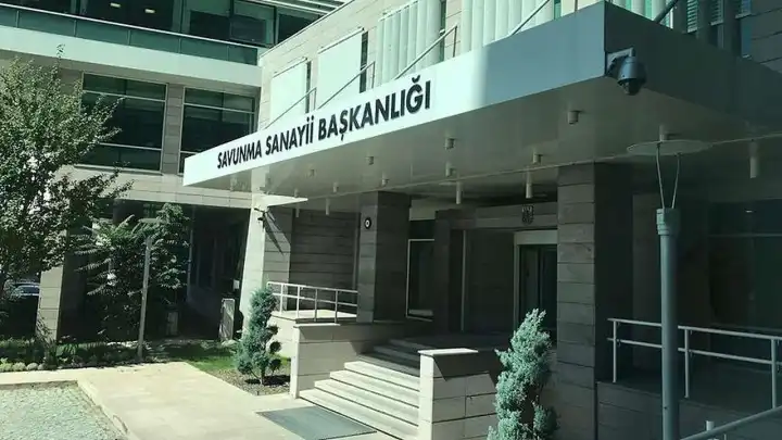 Ege Üniversitesi'nde "Savunma Sanayi Zirvesi" başladı