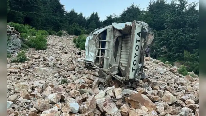 Gaziantep'te korkunç kaza: Araç uçuruma devrildi