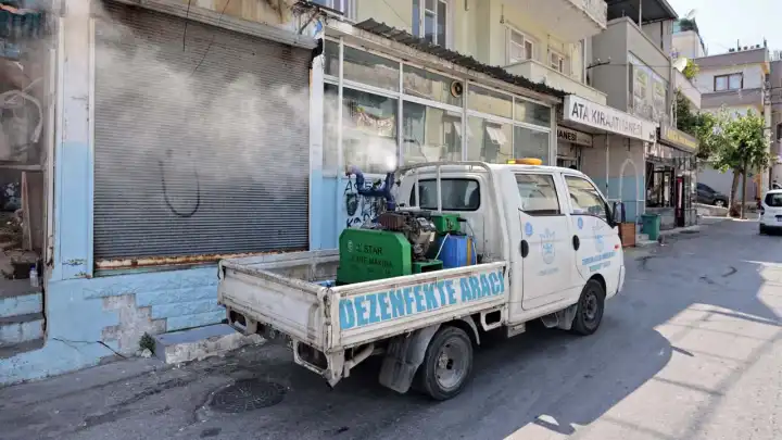 Konak’ta sivrisineklere karşı 111 mahallede seferberlik