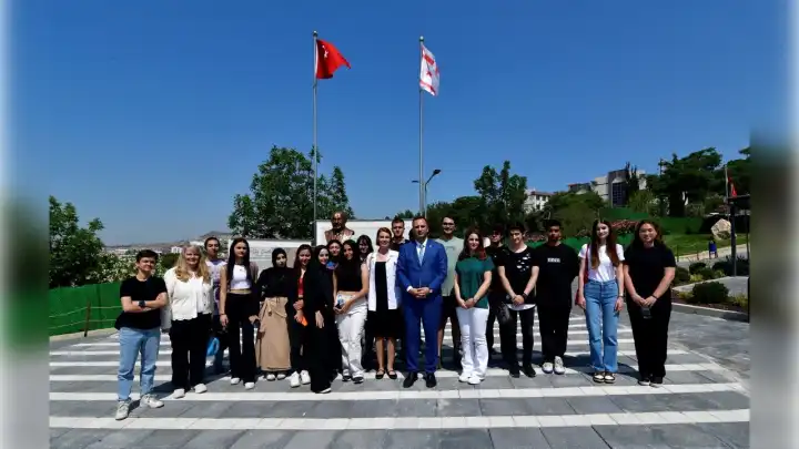 Başkan Eşki öğrencilere Kıbrıs Barış Harekâtını anlattı 