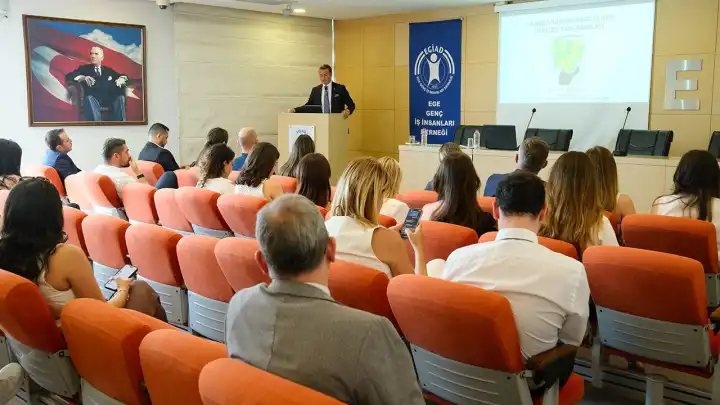 EGİAD’dan Uluslararası Markalara Güncel Yaklaşımlar Semineri