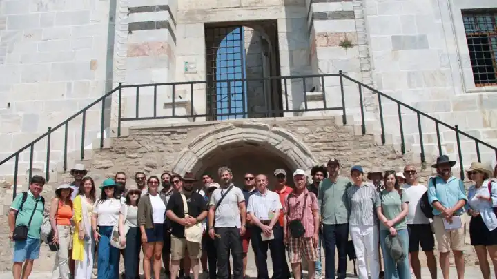 Genç rehberler Efes Selçuk Kültür Rotası’nı keşfetti