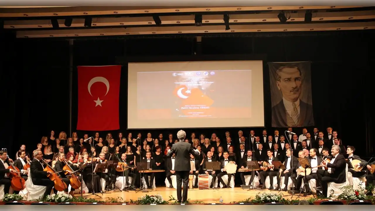 İzmir’de Klasik Türk Müziği ziyafeti: Ege Üniversitesi Korosu’ndan özel konser haberinin görseli