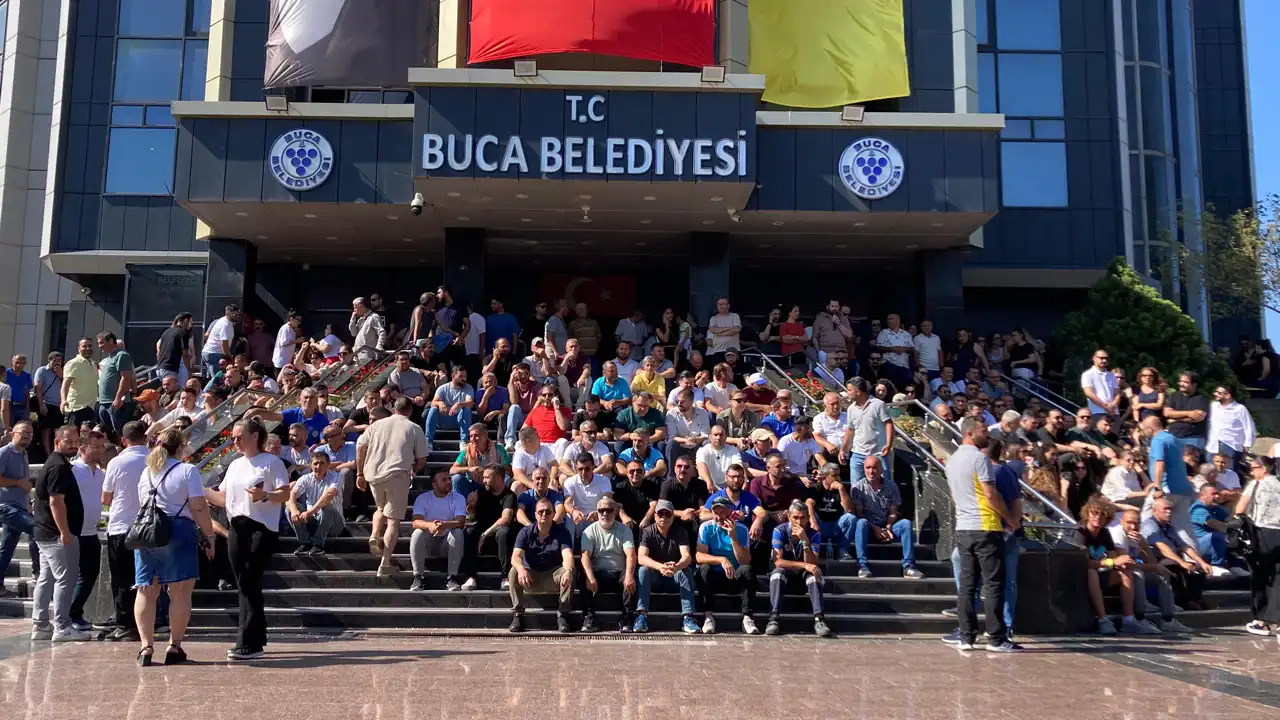 Buca’da maaş krizi derinleşiyor: İşçiler iş bıraktı haberinin görseli