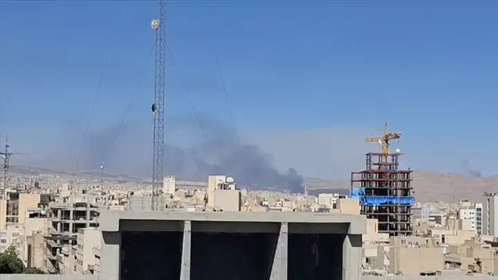 İsrail'den Tahran’a yeni hava saldırıları başladı