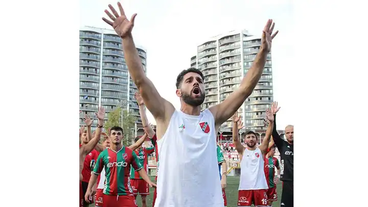 Karşıyaka’da yönetim krizi sürerken Enes Nalbantoğlu ayrıldı