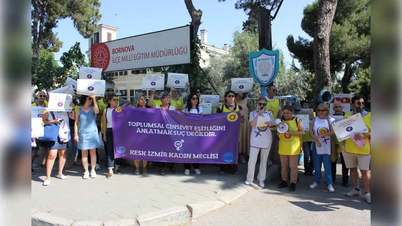 KESK İzmir Kadın Meclisi: Eğitimde gericileştirme politikası uygulanıyor haberinin görseli