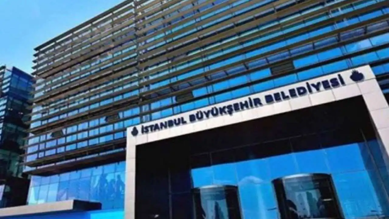 İBB soruşturmasında flaş gelişme:  4 kişi tahliye edildi haberinin görseli