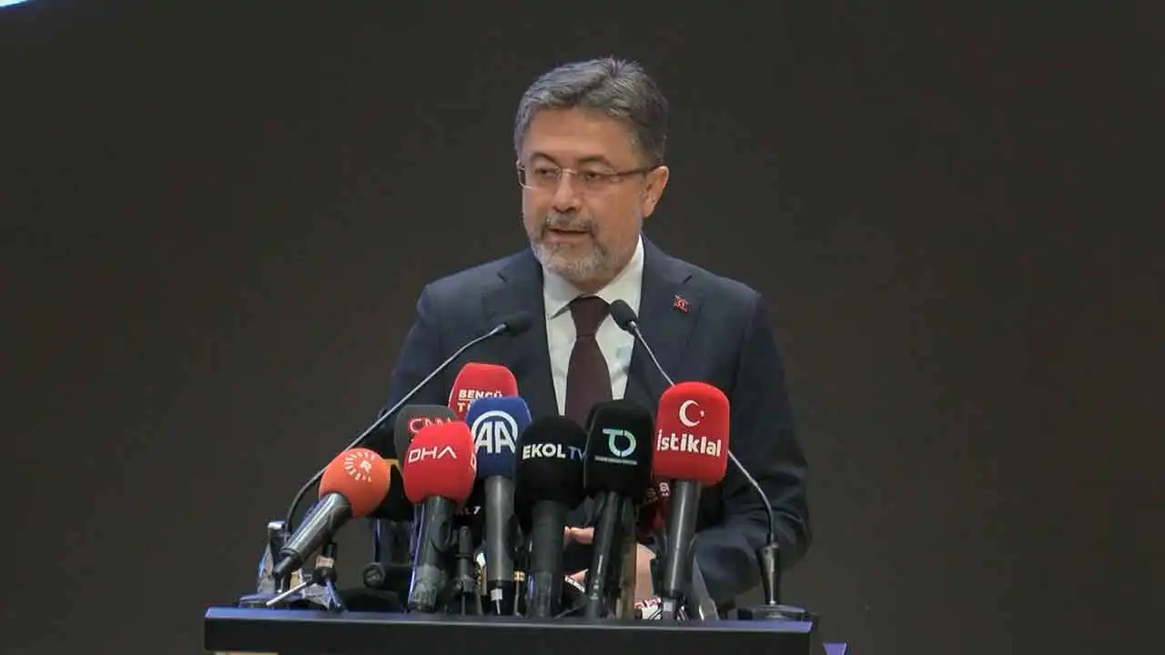 Tarım ve Orman Bakanı Yumaklı’dan orman yangınlarına karşı uyarı haberinin görseli