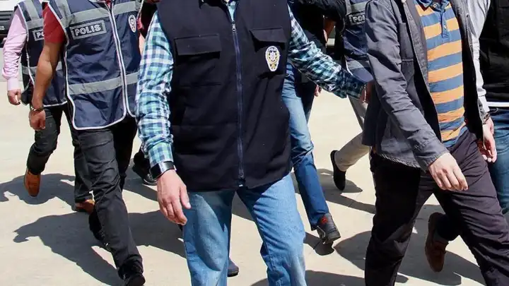 İstanbul’da sanal dolandırıcılık operasyonunda 67 gözaltı
