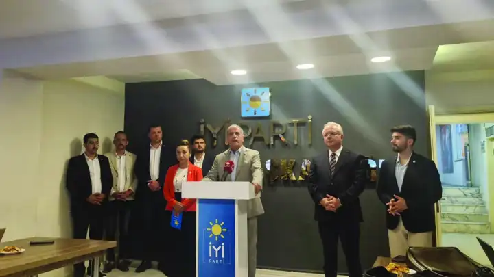 İYİ Partili Kırkpınar’dan iktidara çağrı: Hizmet ve kalkınma bekliyoruz