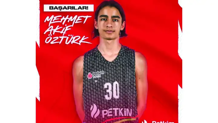 Petkimspor’un milli gururu: Mehmet Akif Öztürk