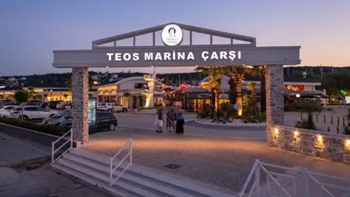Sığacık’ta Yaz Konserleri Başlıyor: Teos Marina’da Efsane İsimler Sahne Alacak