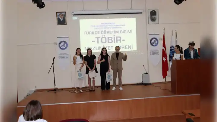 Uluslararası öğrencilerden Ege Üniversitesi TÖBİR’e anlamlı teşekkür: Yabancı geldik kardeş gidiyoruz