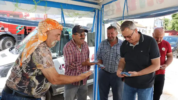 Urla Belediyesi’nden yerli karpuz tohumu desteği