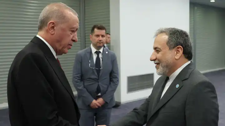 Cumhurbaşkanı Erdoğan, İran Dışişleri Bakanı Abbas Arakçi ile görüştü