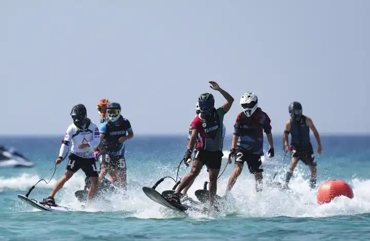 Dünya Motosurf Şampiyonası, Türkiye’de ilk kez Çeşme'de başladı